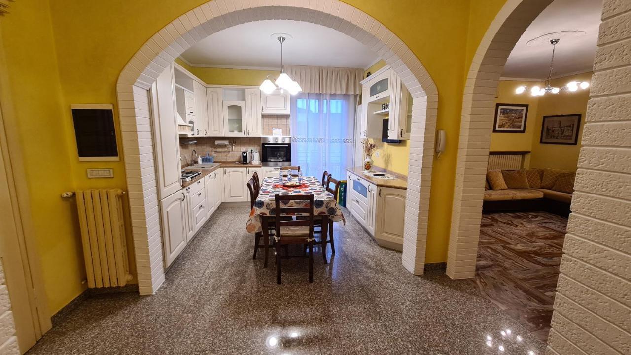 Luxury Apartment Pavullo Nel Frignano Bagian luar foto